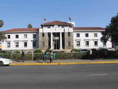 Harare locks out HR Director Chingombe