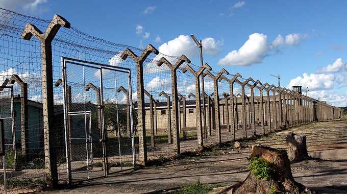 Two convicts escape from Chikurubi