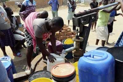 Harare threatens to hang dormitory towns to dry over US$1.3 billion water debt