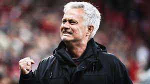 Mourinho fumes as AS Roma lose on penalties