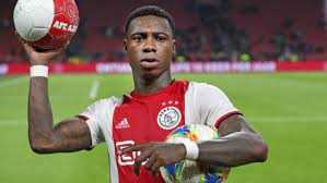Ex-Dutch striker Promes jailed for stabbing cousin