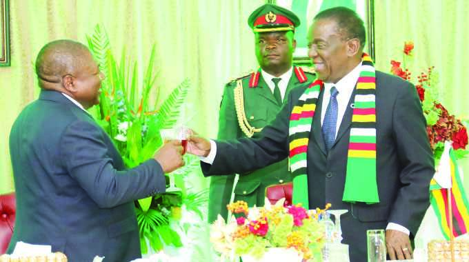 ‘Mnangagwa should emulate Nyusi’ Analysts