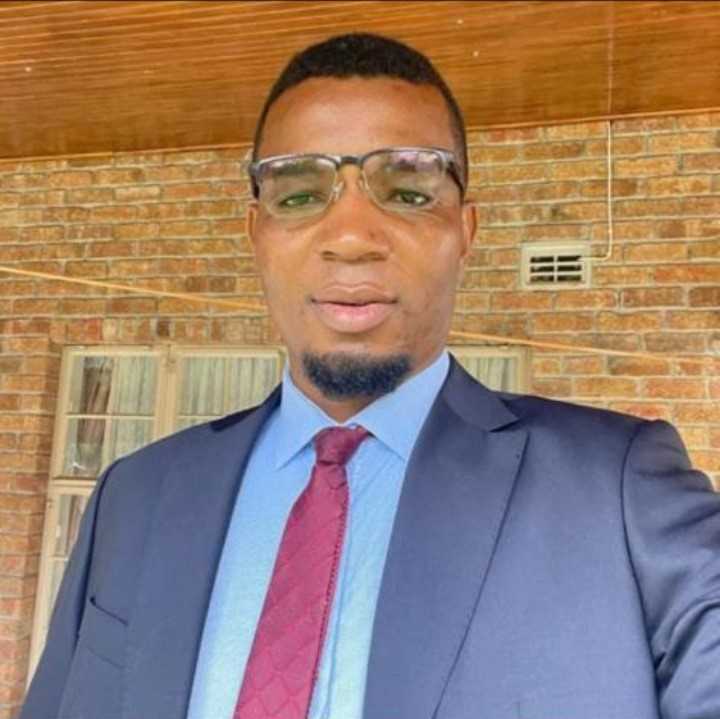 Zanu PF Manicaland Provincial Leadership Under Fire for Appointing Alleged Fraudster Moses Ruwona
