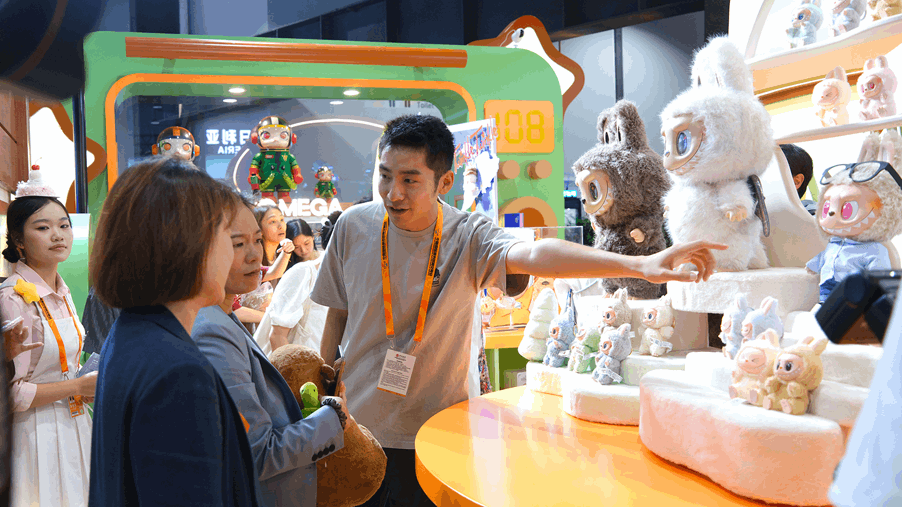 People visit a booth of Pop Mart during the 2025 China International Fair for Trade in Services in Beijing, China, September 10, 2025. /VCG